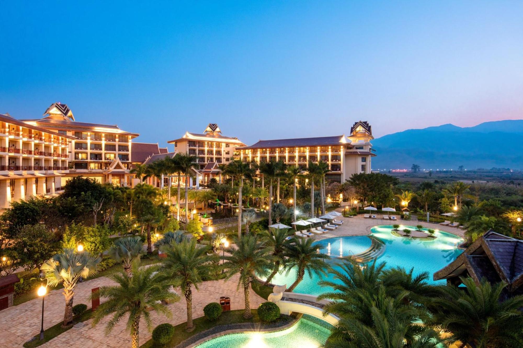 Sheraton Grand Xishuangbanna Hotel Jinghong Zewnętrze zdjęcie